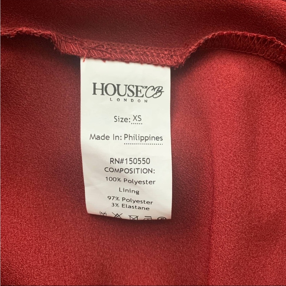 HOUSE OF CB Ottillie Sexy Open Back Puff Sleeves
Silky Satin Red Maxi Gown Dress - Picture 7 of 14